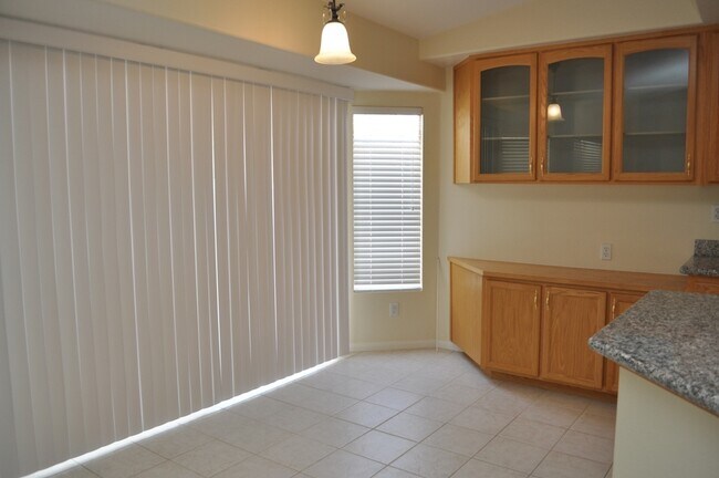 Building Photo - Lovely Single Story Home in Silverado Cany...