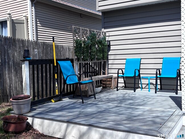 Building Photo - 94 Prospect Ave