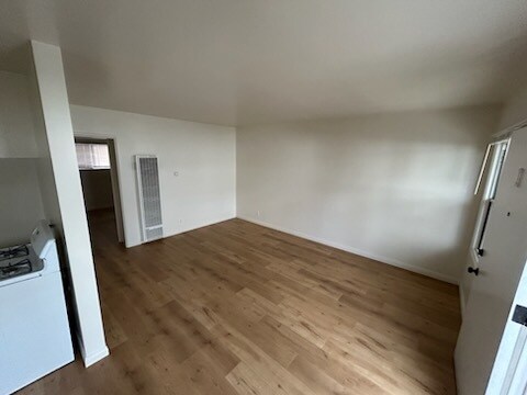 Building Photo - 2612 Vanderbilt Ln