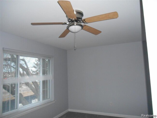 Building Photo - 2130 Wickham St