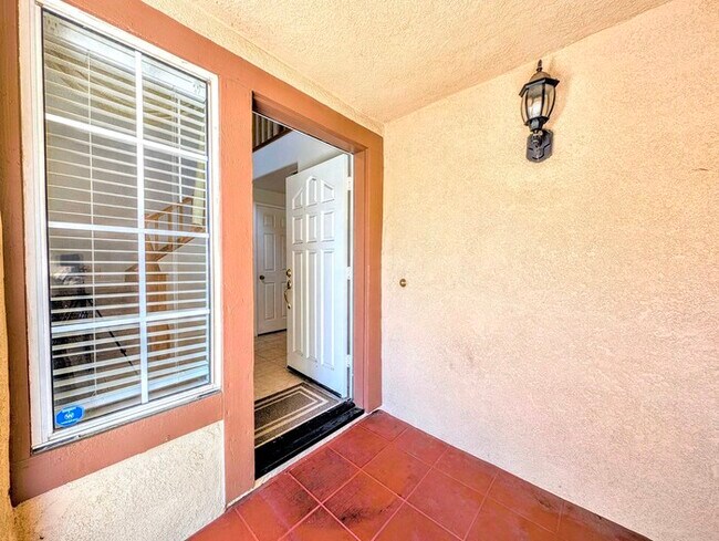 Building Photo - 7754 Fox Tail Ct