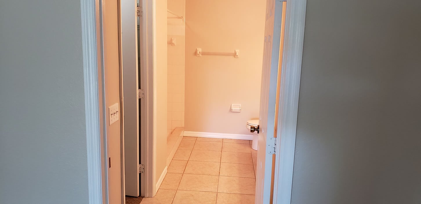 Building Photo - 12330 Notting Hill Ln