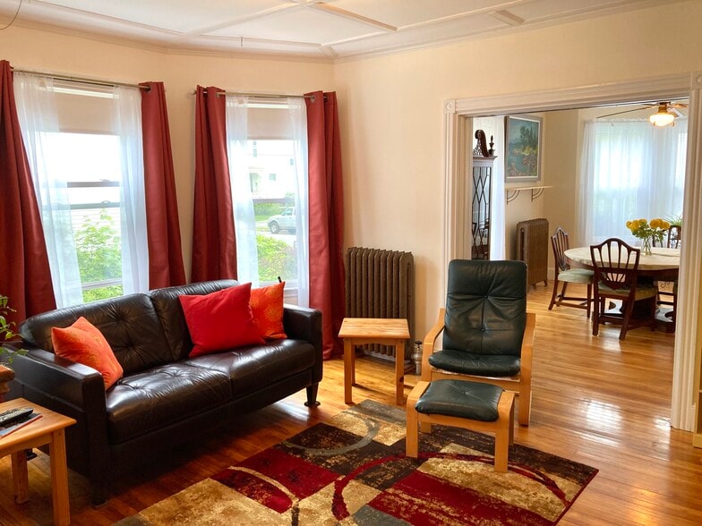 Building Photo - 123 Glenwood Ave