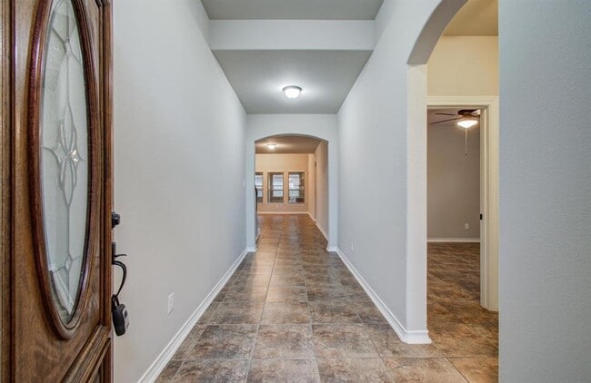 Building Photo - 3511 Christopher Dr