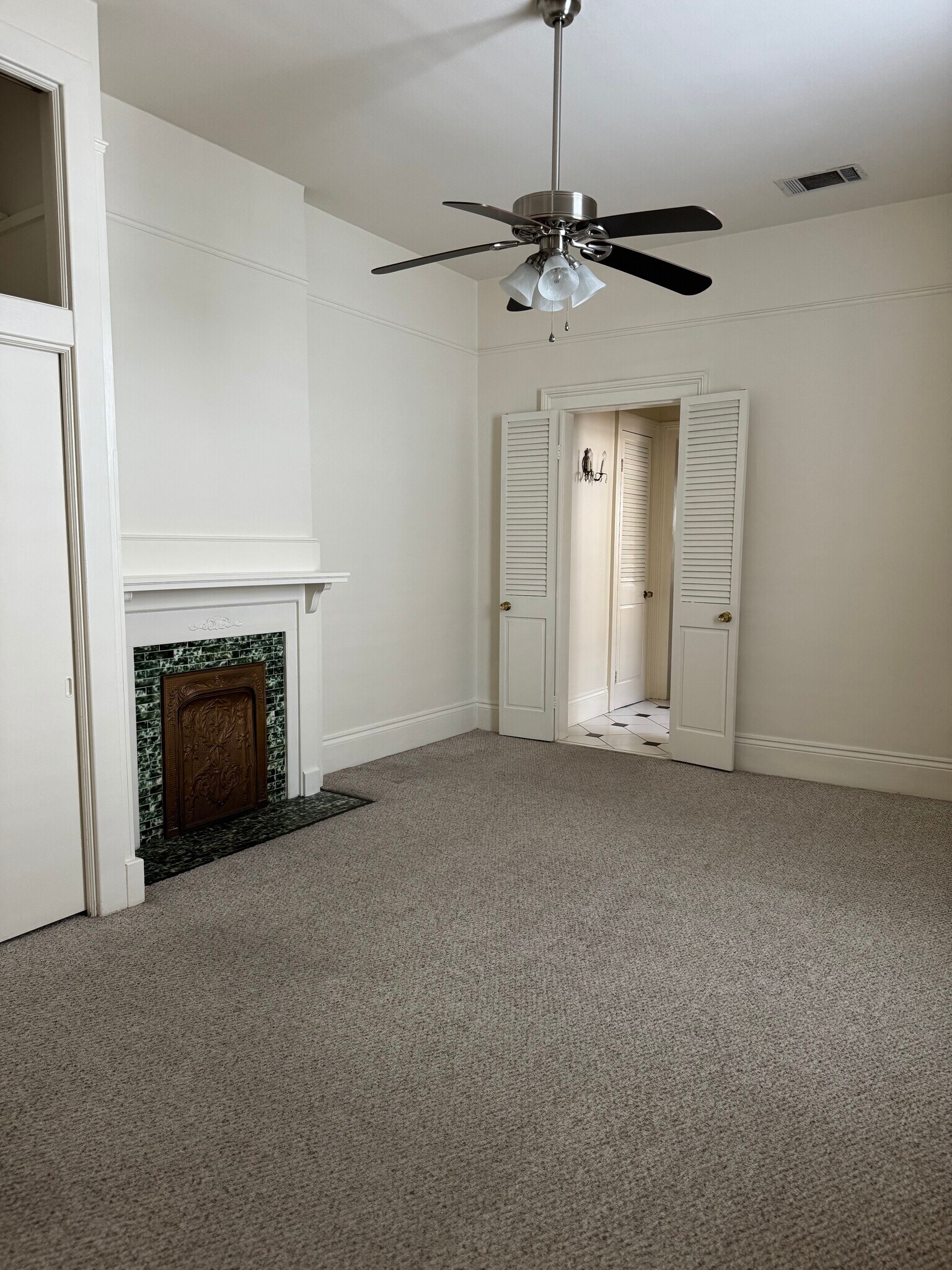 Building Photo - 115 Sherwood Forest Dr