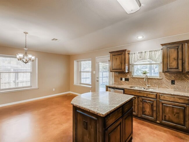 Building Photo - 3676 Spring Canyon Trail