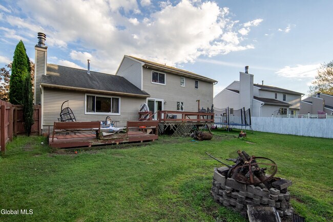 Building Photo - 31 Berkshire Dr