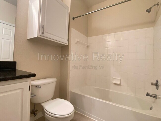 Building Photo - 1150 Lake Shadow Cir