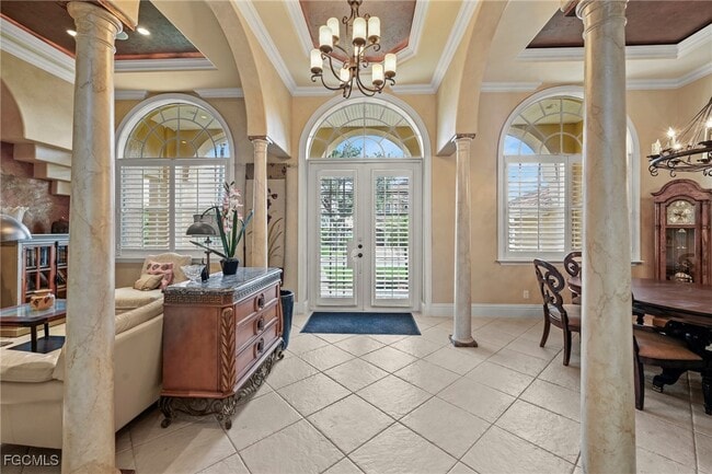 Building Photo - 18150 Old Pelican Bay Dr