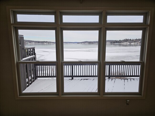 Building Photo - 74 Bertrand Island Rd