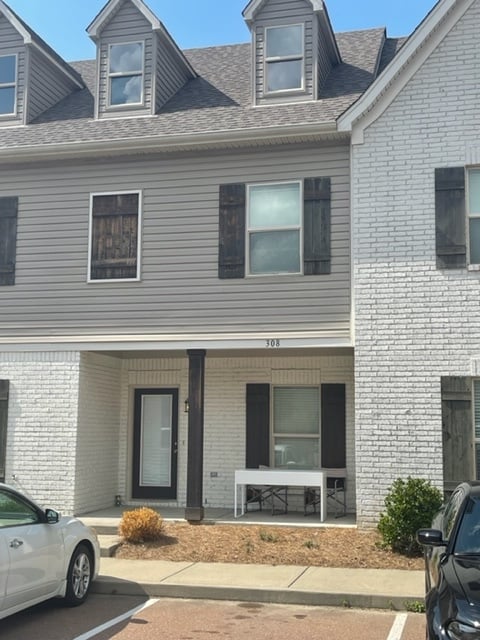 Building Photo - 308 Paul T Cir