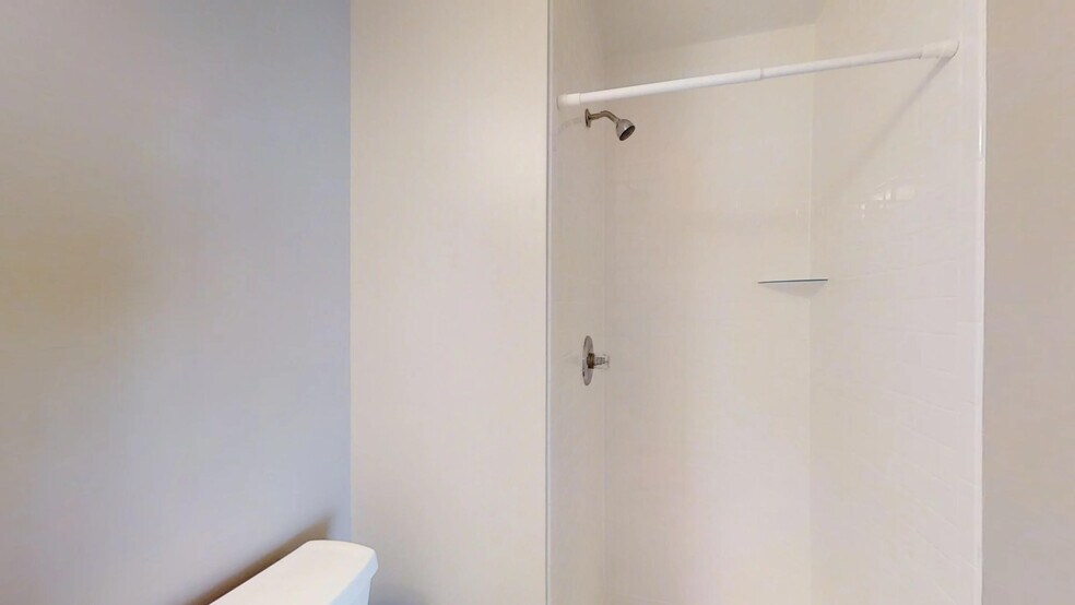 Building Photo - 3035 Parkwild Dr