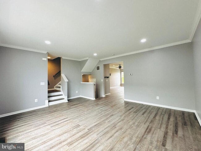 Building Photo - 106 Notions Ct