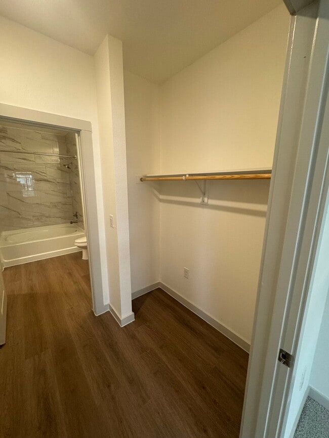 Building Photo - 4465 S Preston Rd