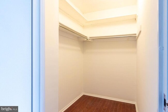 Building Photo - 1420 Locust St