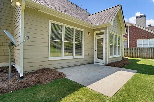 Building Photo - 115 Brookeivey Ln