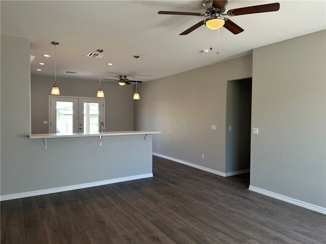 Building Photo - 1705 Talc Rd