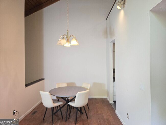 Building Photo - 2569 Terrace Trail