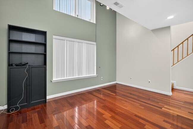 Building Photo - 34 Jeffrey Cir