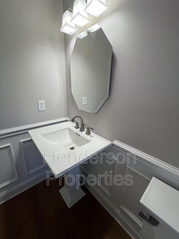 Building Photo - 9330 Timothy Ct