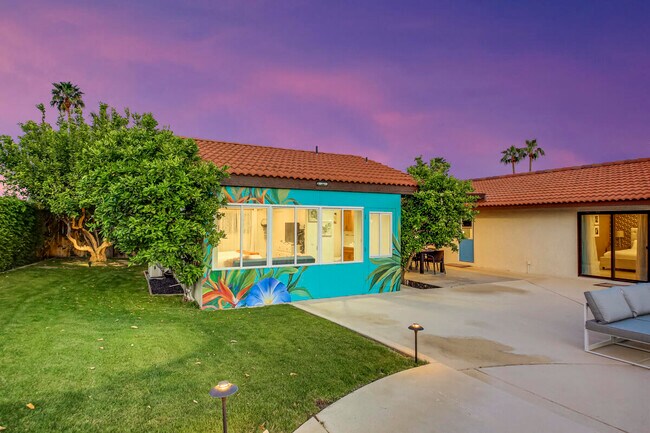 Building Photo - 2230 Tamarisk Rd