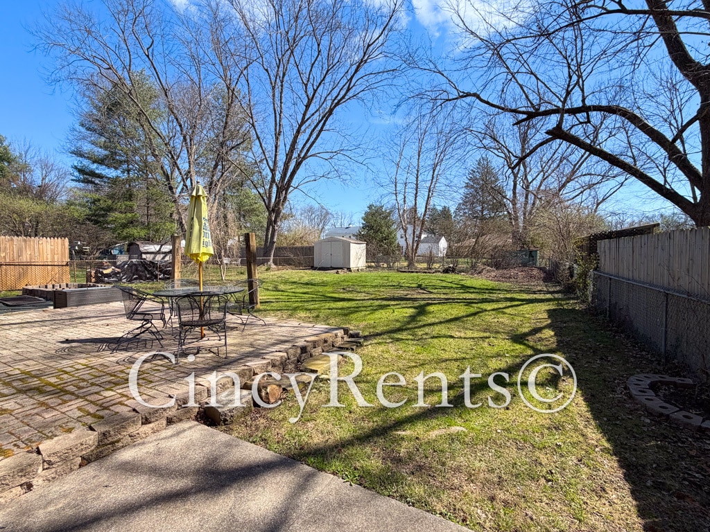 Building Photo - 2652 Bonnie Dr