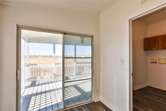 Building Photo - 172 Kid Ranch Ln