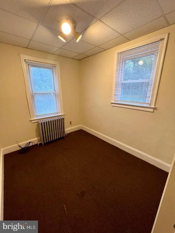 Building Photo - 46 Holland Ave