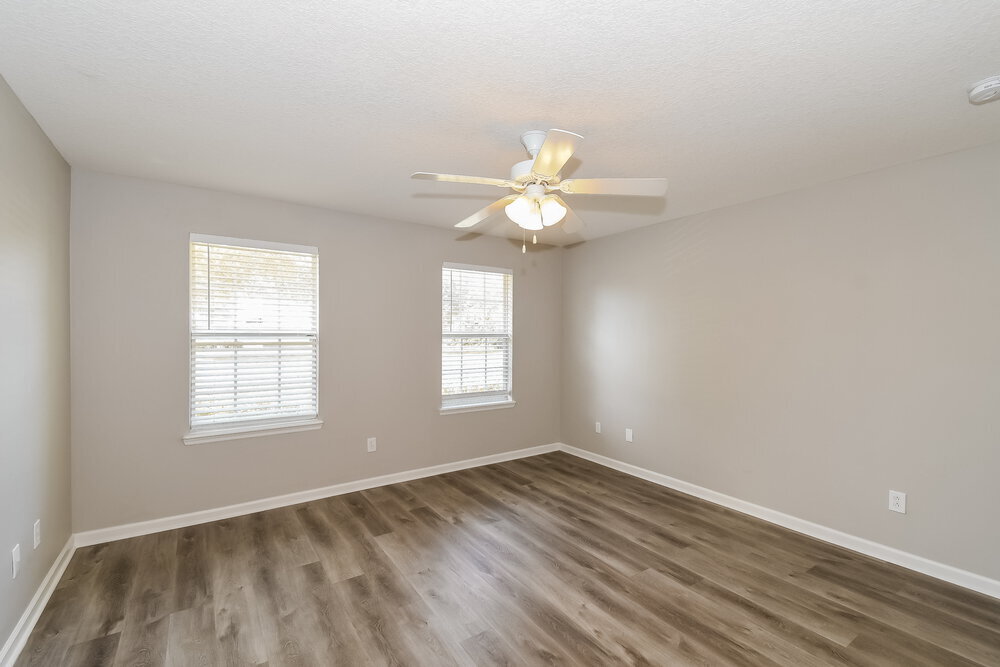 Building Photo - 607 Sunny Stroll Dr