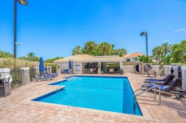 Primary Photo - 10489 Mateo Ct