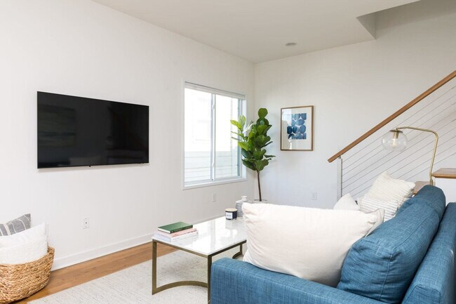 Building Photo - 5604 New York Ave