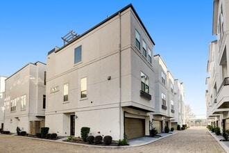 Building Photo - 5453 Larkin St