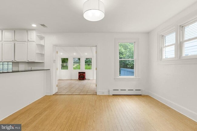 Building Photo - 3717 Legation St NW