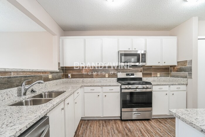 Building Photo - 2021 Beckwith Ln