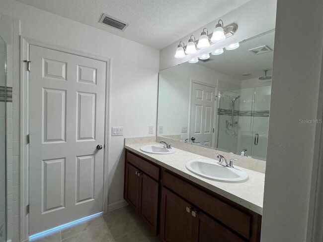 Building Photo - 1250 Wispy Cypress Dr