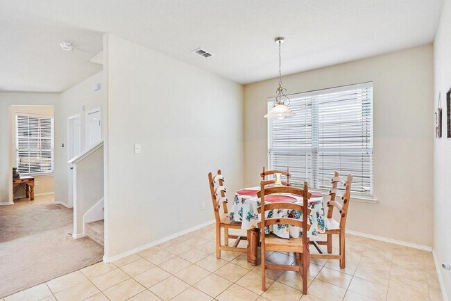 Building Photo - 712 Whitemarsh Dr