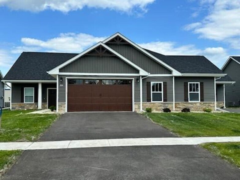 Building Photo - 719 Anjali Ct