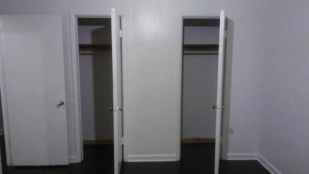 Bedroom 1 Double Closets - 5876 N 32nd St