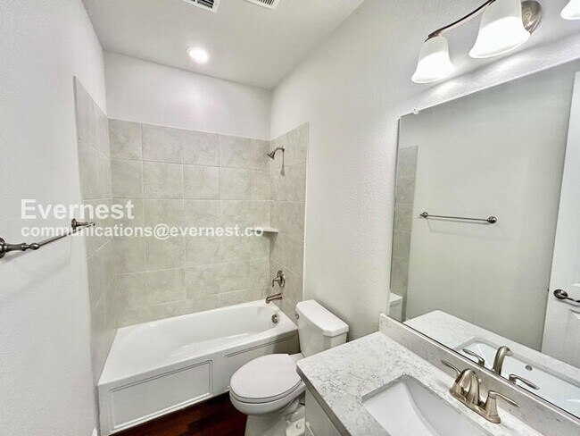 Building Photo - 5478 Bradford Green Trail