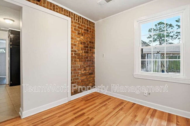 Building Photo - 4467 Donwood Cir