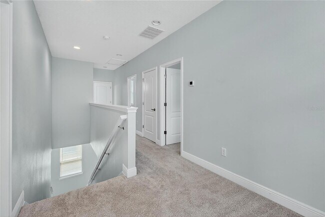 Building Photo - 6687 Alder Rd