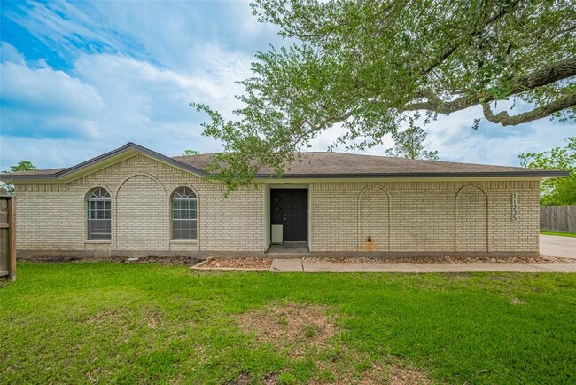 Primary Photo - 11235 FM1764
