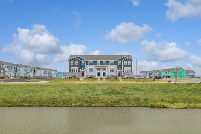 Building Photo - 25631 W Wakefield Dr