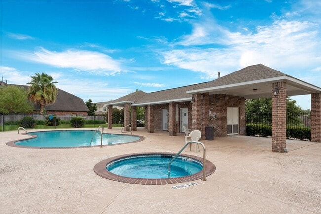 Building Photo - 8905 Keymill Dr