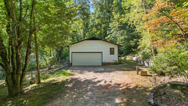 Building Photo - 154 Mashburn Branch Cove Rd