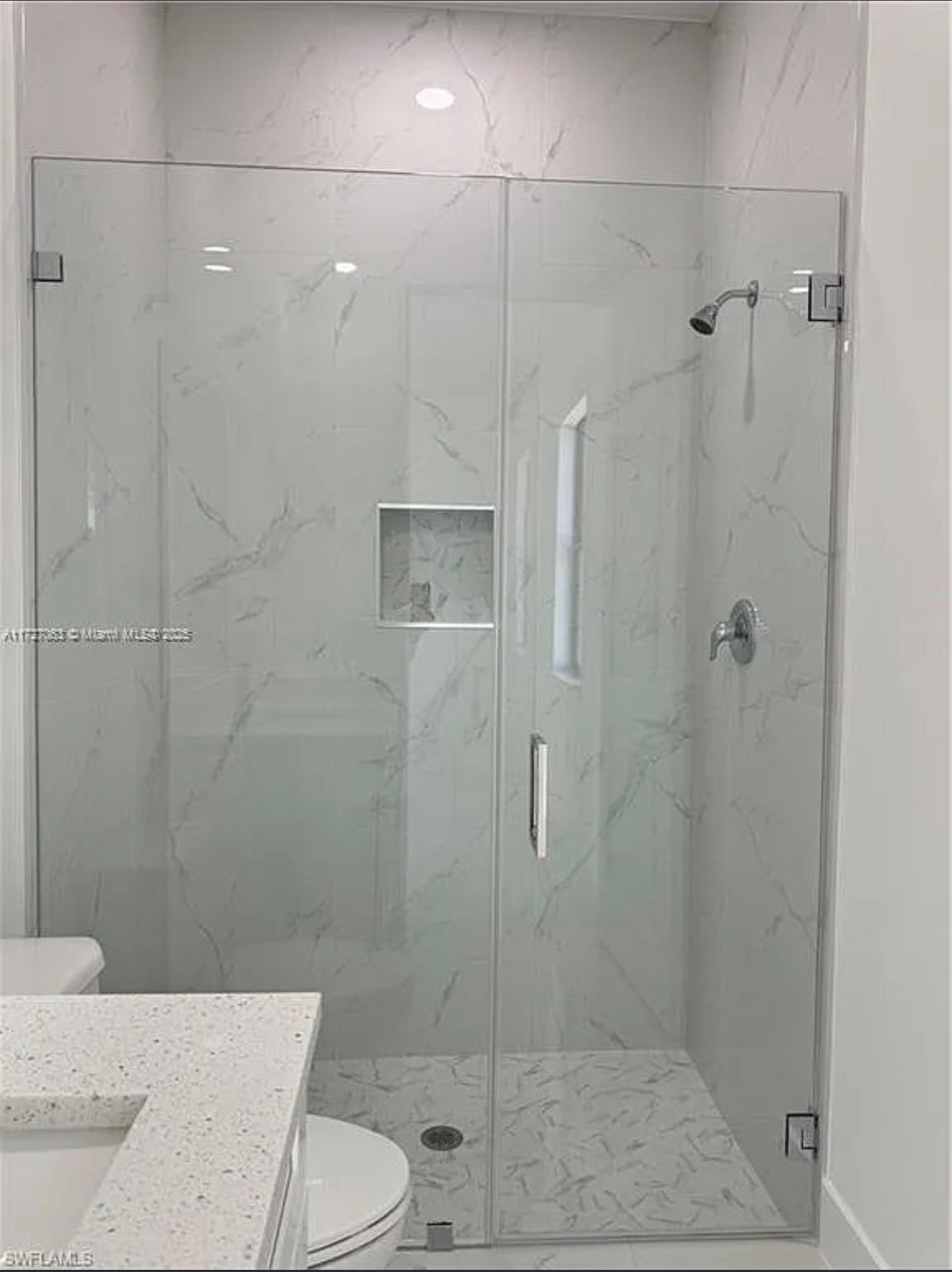 Building Photo - 1028 Eubanks St