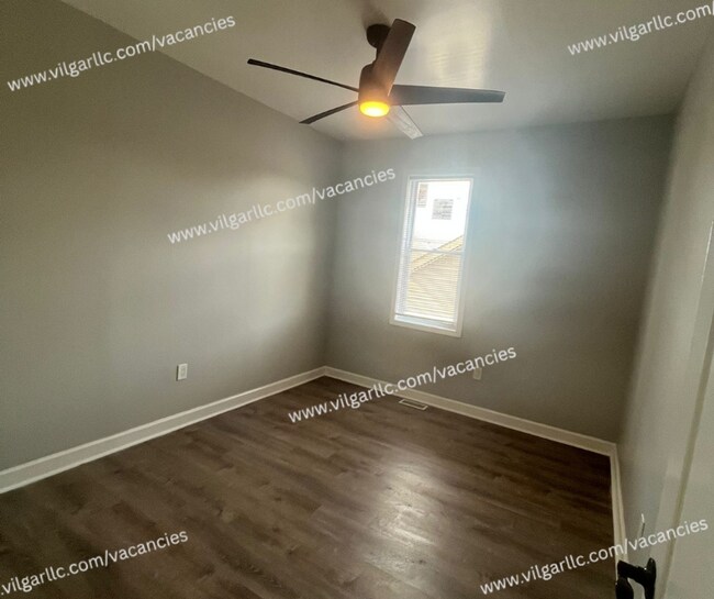 Building Photo - 4117 Euclid Ave