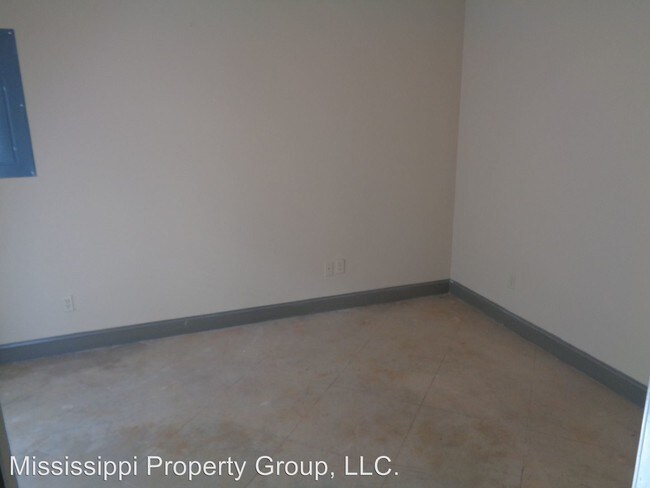 Building Photo - 3 br, 3 bath House - 101 Mondrian Place