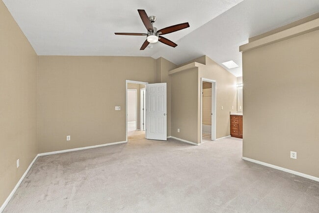 Building Photo - $2,740.95 with $300 Off The First Month's Rent, 3 Beds - 2.5 Bath, Single Family Home in Westmins...