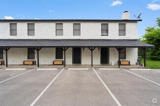 Building Photo - 200 Laurel Dr
